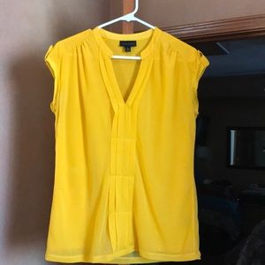 Blouse, size M, worthington, mustard color